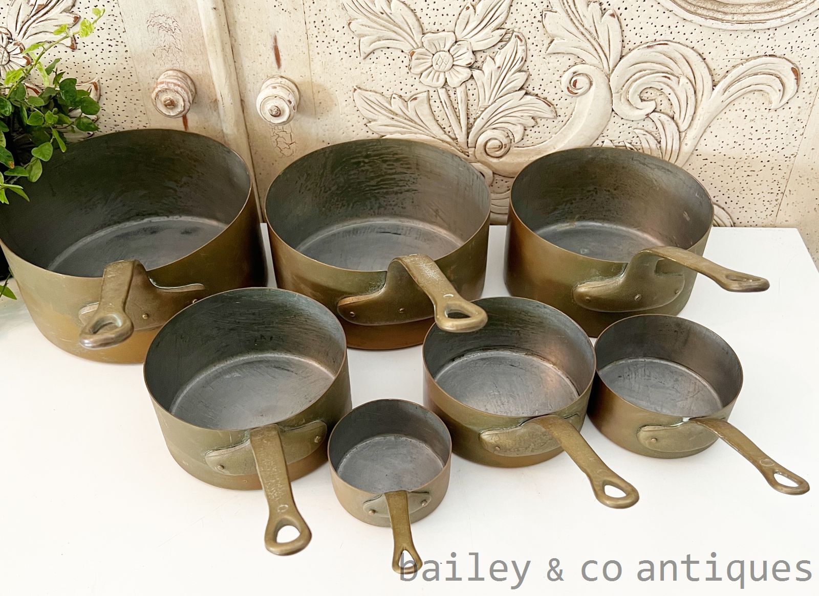 Vintage French Copper Saucepans Set Six 6 Lined Brass Handles - FR595   detail 03
