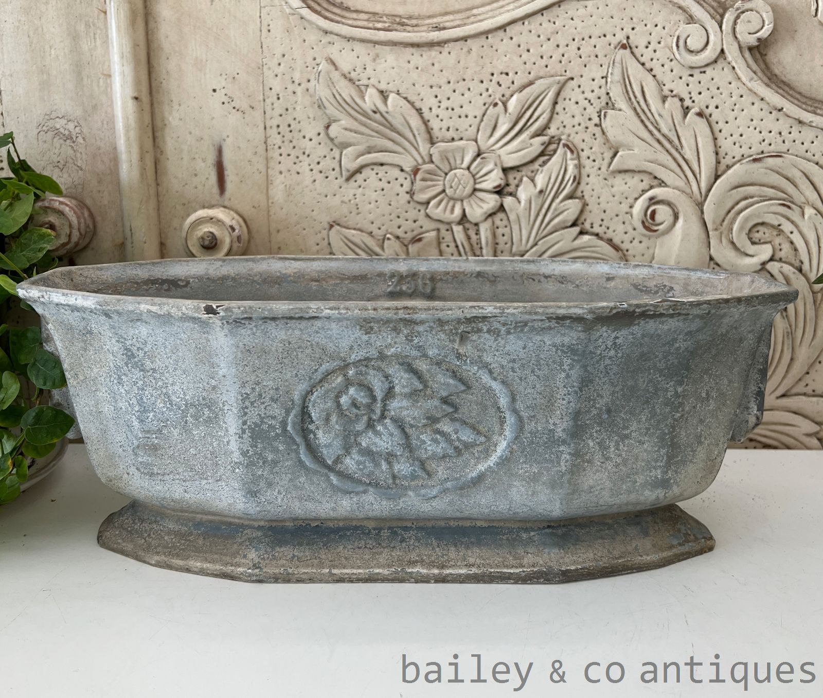 Antique French Iron Jardiniere Planter Pale Blue Home or Garden - FR609   detail 05