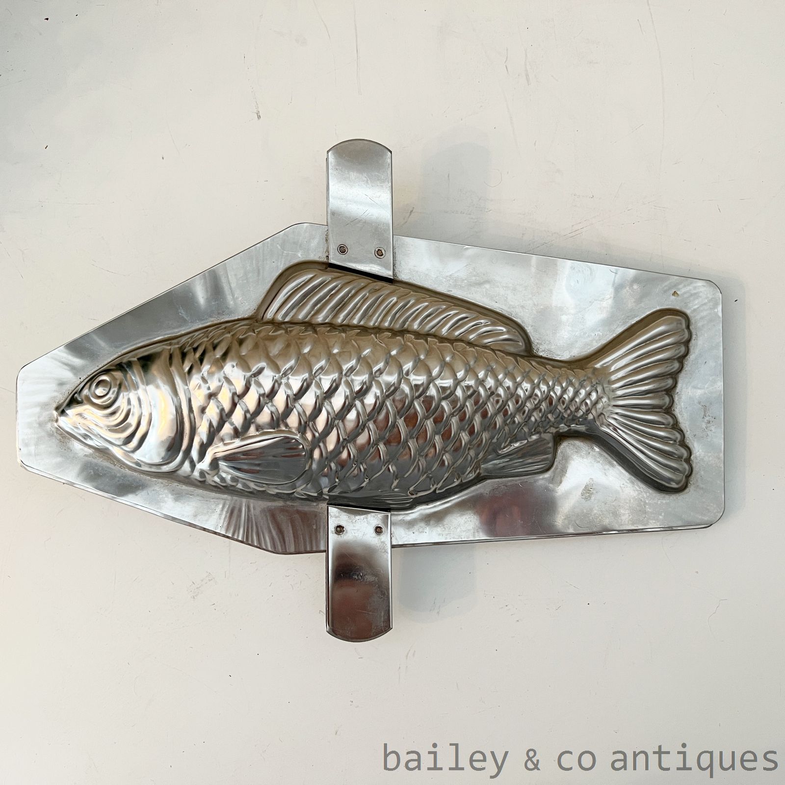 Vintage French Fish Chocolate Mould Two Part Metal - FR629   detail 01
