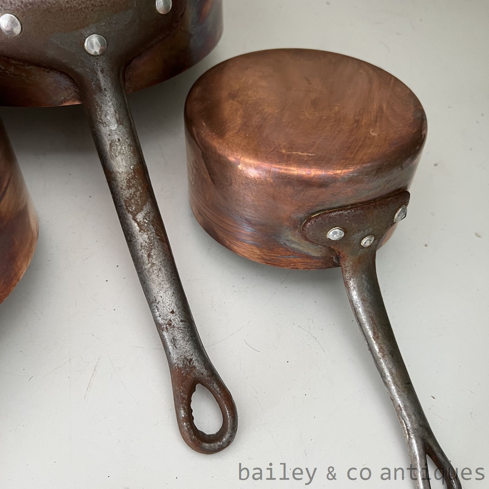 Vintage French Copper Saucepans Set of Five Lined Iron Handles - FR719   detail 15