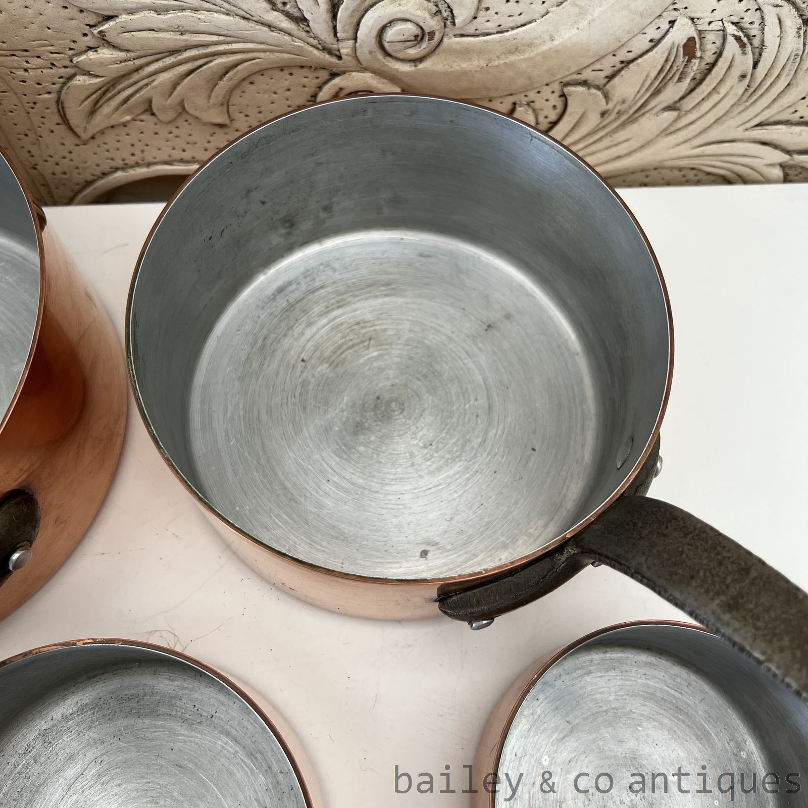 Vintage French Copper Saucepans Set 5 Iron Handles Heavy - FR720   detail 05