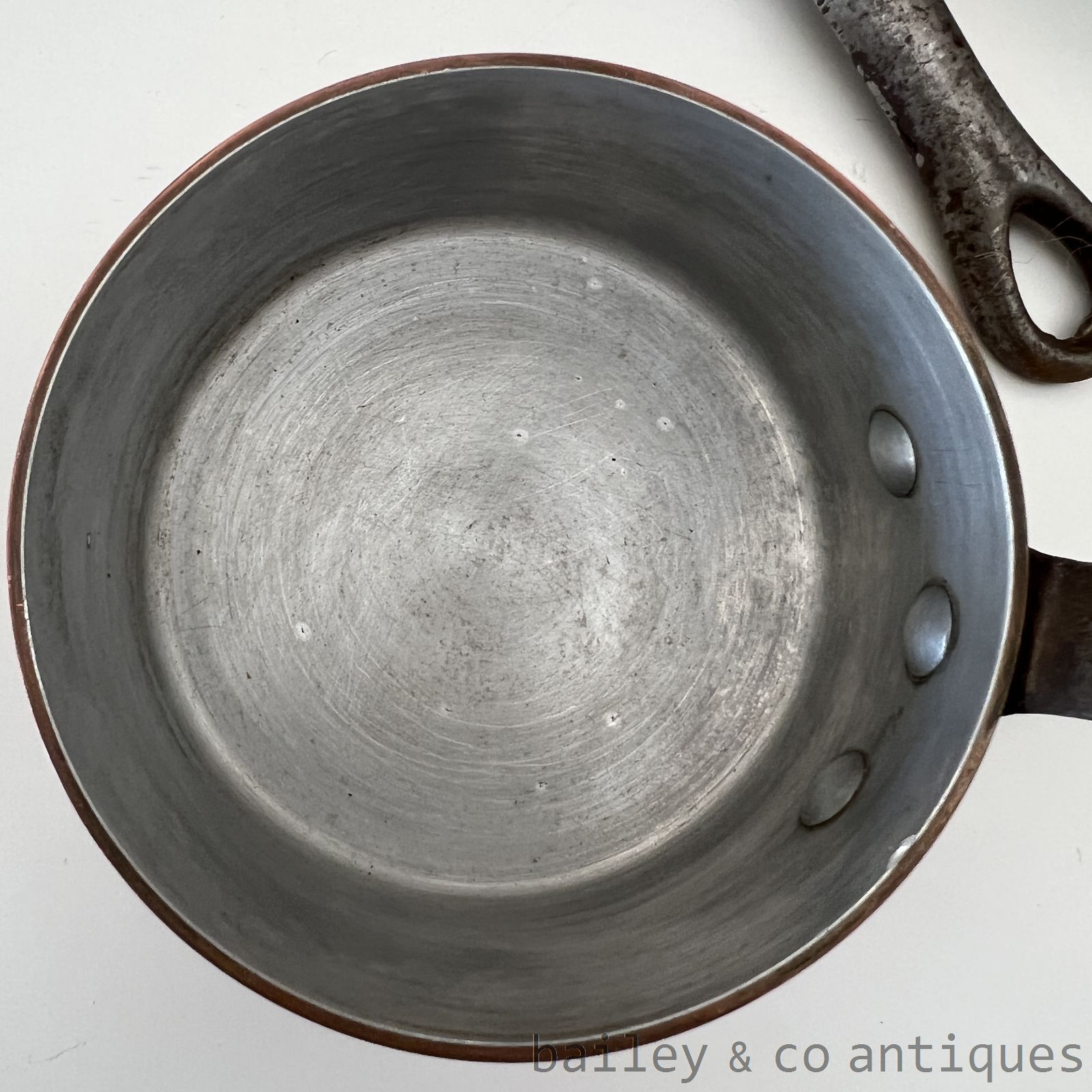 Vintage French Copper Saucepans Set 5 Iron Handles Heavy - FR720   detail 15